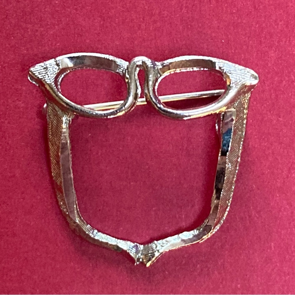 Vintage Eyeglasses Holder Pin